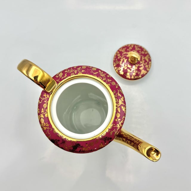 1970s Vintage Ruby Red Porcelain Coffee Service with Gilt Romantic Fragonard Scene from Limoges, 1970s, Set of 13 For Sale - Image 5 of 18