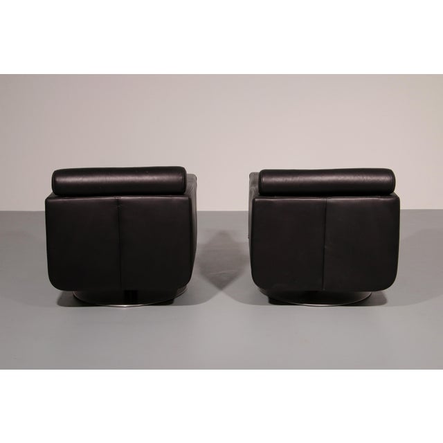 Modern Italian Leather Chairs in Steel by Natuzzi, Italy, 1970, Set of 2 For Sale - Image 11 of 12