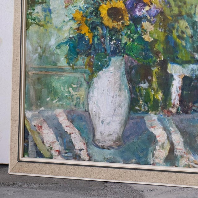 Sunflowers in White Vase, Oil on Canvas, 1940s For Sale - Image 4 of 14