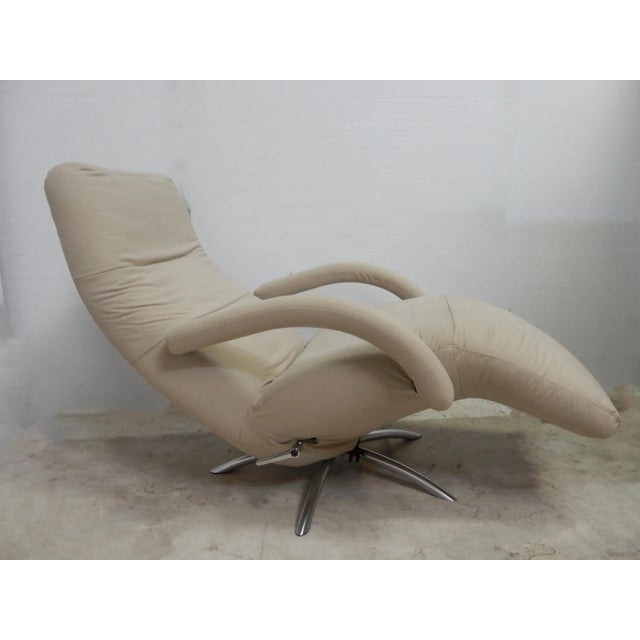 2000 - 2009 Ligne Roset Spider Base Recliner/Lounge Chair For Sale - Image 5 of 5