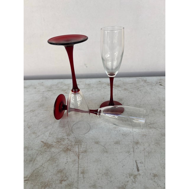 1970s 1970s Red Stemmed Champagne Glasses - 6 Pc For Sale - Image 5 of 8