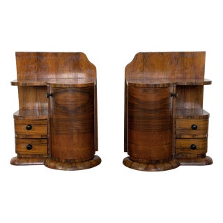 European Art Deco Walnut Bedside Tables, 1930s, Set of 2 For Sale