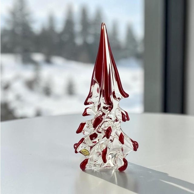 Mid 20th Century Murano Italian Art Glass Christmas Tree Sculpture 8" (Red Drip Tips, Original Foil Label, Vintage Mid-Century) For Sale - Image 15 of 15