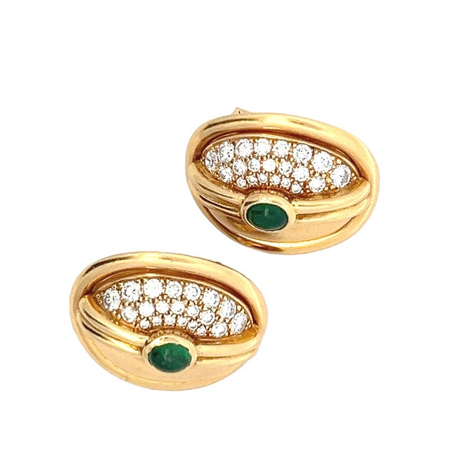 Modern Vintage 18k Yellow Gold Diamond and Emerald Cabochon Clip-on Earrings, Pair For Sale - Image 3 of 13