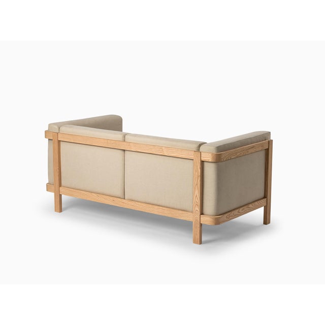 Julien Renault Julien Renault is an observer of details, with a well-trained photographic eye and a strong attention to...