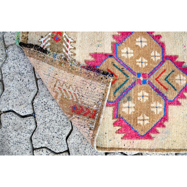 1960s Vintage Mid Century Turkish Rug For Sale - Image 5 of 6