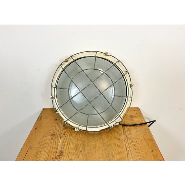 Metal Industrial Cast Iron Wall or Ceiling Lamp, 1970s From Elektrosvit For Sale - Image 7 of 12