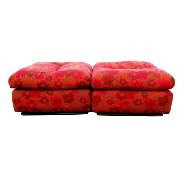 Mid-Century Modern Kiitos Ottomans by Ammannati & Vitelli for Rossi Di Albizzate, 1970s, Set of 2 For Sale - Image 3 of 9