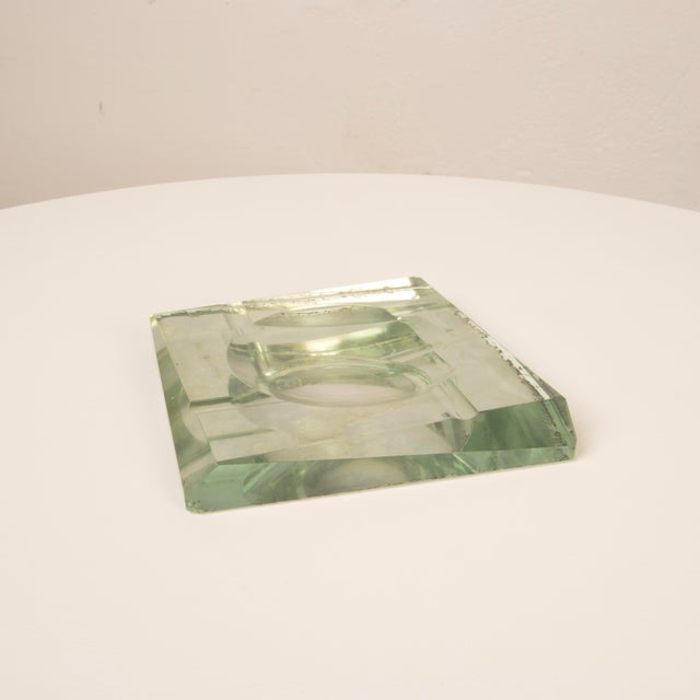 Fontana Arte Crystal Ashtray by Pietro Chiesa for Fontana Arte, 1940s For Sale - Image 4 of 17