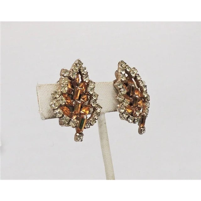 Kramer Vintage 1950s Signed Kramer Faux-Citrine Leaf Clip Earrings - 2 Pieces For Sale - Image 4 of 8