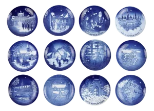 Vintage Plates in Porcelain from Royal Copenhagen, Set of 12