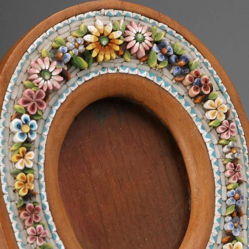 Antique Photo Frame with Micromosaic For Sale - Image 3 of 8