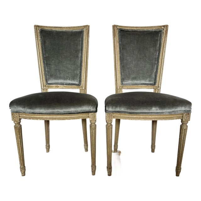 Early 20th Century Antique Side Table Chairs. Crushed Velvet, Champagne Color - Set of 2 For Sale