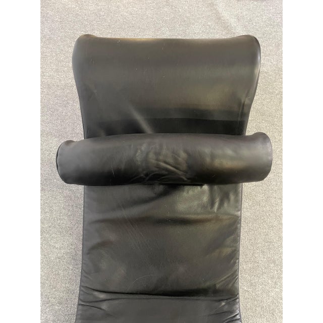 Chaise Lounge by Le Corbusier for Cassina, 1990s For Sale - Image 12 of 14