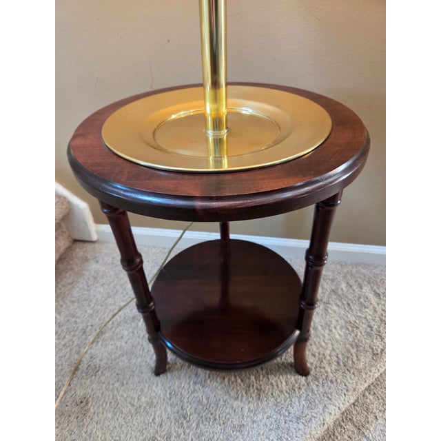 Hollywood Regency Vintage Faux Bamboo Brass Tray Side Table Floor Lamp For Sale - Image 3 of 14