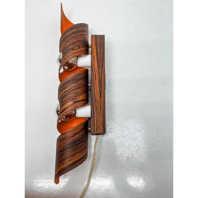 1970s Dutch Spiral Wokkel Wall Lamp attributed to Raak, 1970s For Sale - Image 5 of 12