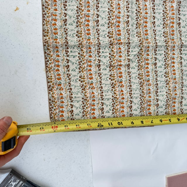 Textile 1970s Handmade Calico Print Earth Tone Napkins- Set of 7 For Sale - Image 7 of 8