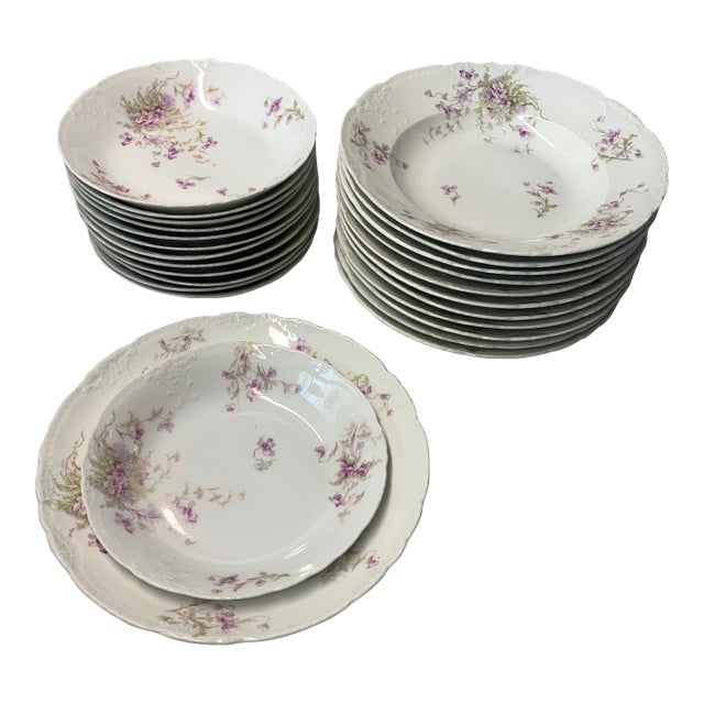 Vintage Heirloom Collection Service for 12 French Limoges Dinner Plates & Matching Bowls - 26 PCS For Sale