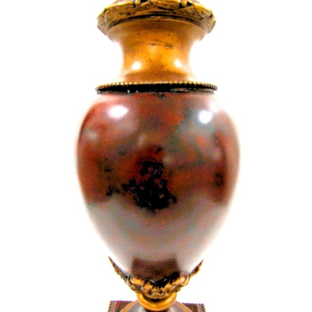 Brown 1980s Pair of Napoleon III Style Moroccan Burr Thoya Turned Wood Urns Attributed to Theodore Alexander For Sale - Image 8 of 14