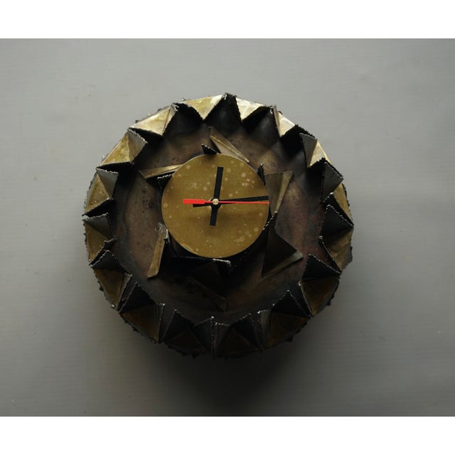 Brutalist Metal Wall Clock by A.Becht, 1986 For Sale - Image 4 of 8