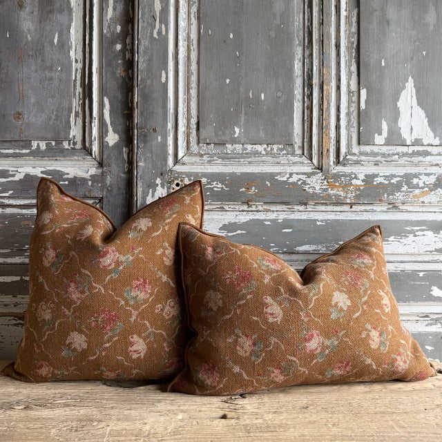 French Linen Accent Case– Jardin Havane 20 For Sale In Los Angeles - Image 6 of 6