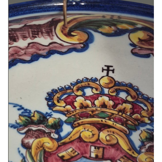 Vintage Faience F. Sant 'Anna Portugal Majolica Coat of Arms Wall Hanging Platter For Sale - Image 9 of 13