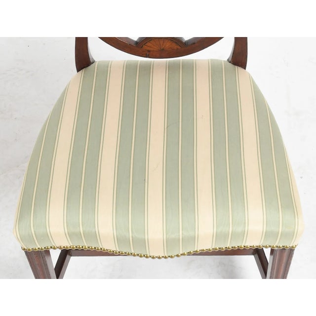 Traditional 19c Shield Back Inlaid Mahogany Chairs (Pair) For Sale - Image 3 of 6
