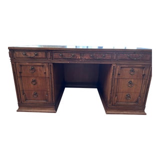 Sligh-Lowry Executive Desk - 20th Century For Sale