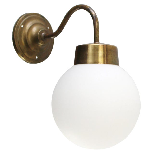 1950s French White Mat Opaline Glass and Brass Sconce For Sale - Image 5 of 8