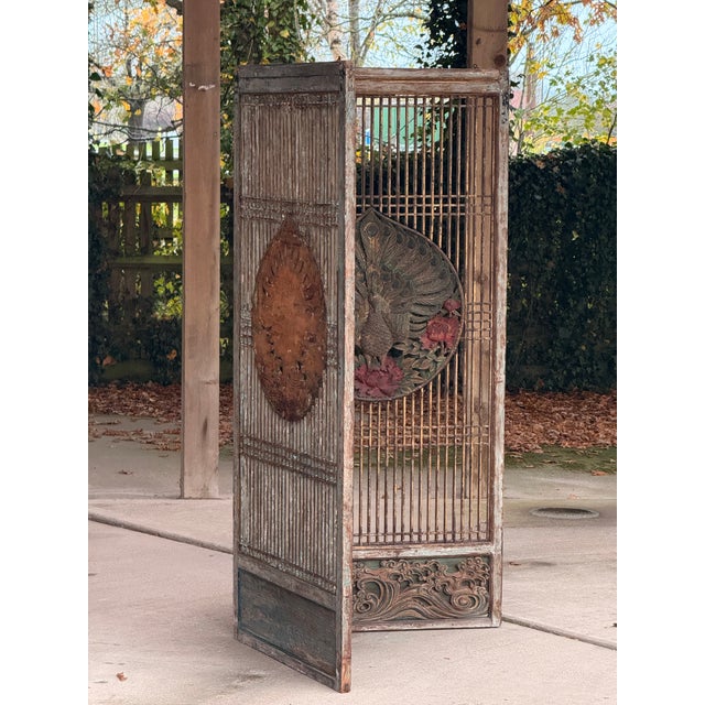 Paint Antique Gilt 2-Panel Carved Lattice Screen with Peacock Medallions, 1890s For Sale - Image 7 of 18
