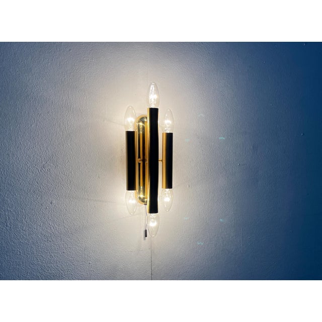 Vintage Hollywood Regency Style Wall Lamp in Brass, 1970s For Sale - Image 6 of 18