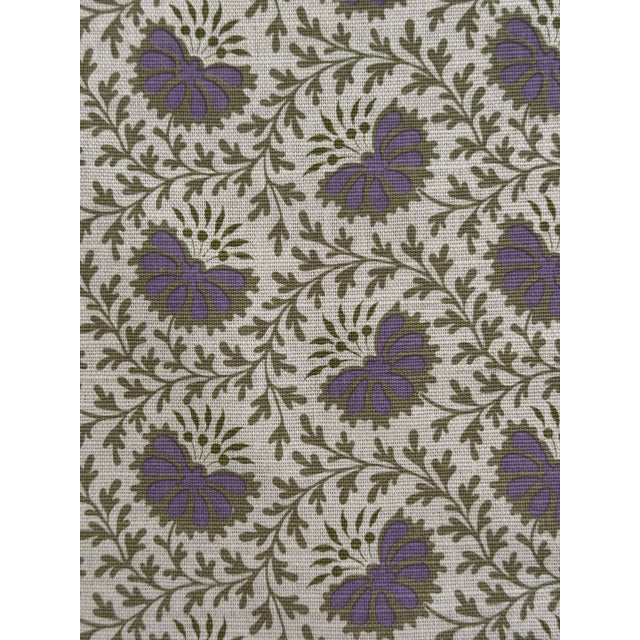 2020s Sister Parish -Verbena Fabric Willow Parma 4 Yards Hand Printed Linen Fabric For Sale - Image 5 of 6