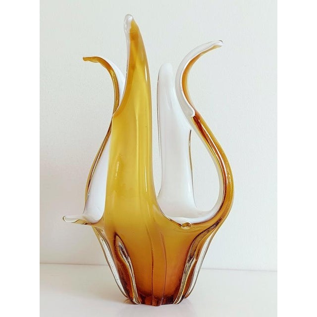 Murano Glass Vase Centerpiece in Amber and Opal White Glass, Italy, 1960s For Sale - Image 6 of 18