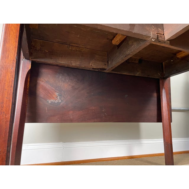 Red 18th C. Solid Mahogany Topped Georgian Drop-Leaf Gate-Leg Table For Sale - Image 8 of 14