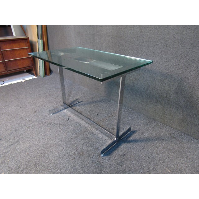Mid 20th Century Glass and Chrome Side Table in the Style of Milo Baughman For Sale - Image 9 of 11