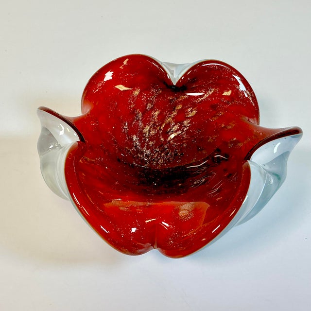 1950s Italian Hollywood Regency Murano Ruby Encased in White Bowl For Sale - Image 9 of 12