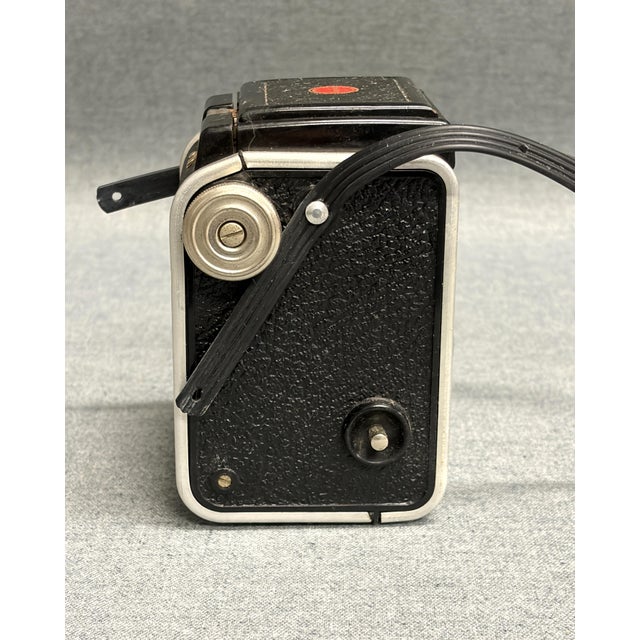Mid-Century Modern Vintage Kodak Duoflex II Camera For Sale - Image 3 of 9