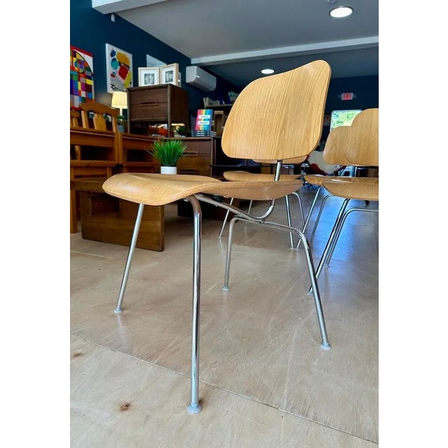 Set of 4 Eames DCM Dining Chairs for Herman Miller For Sale - Image 10 of 11