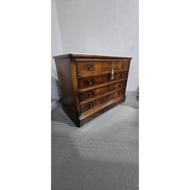 Mid 19th Century Antique French Walnut Commode, 1850 For Sale - Image 5 of 17