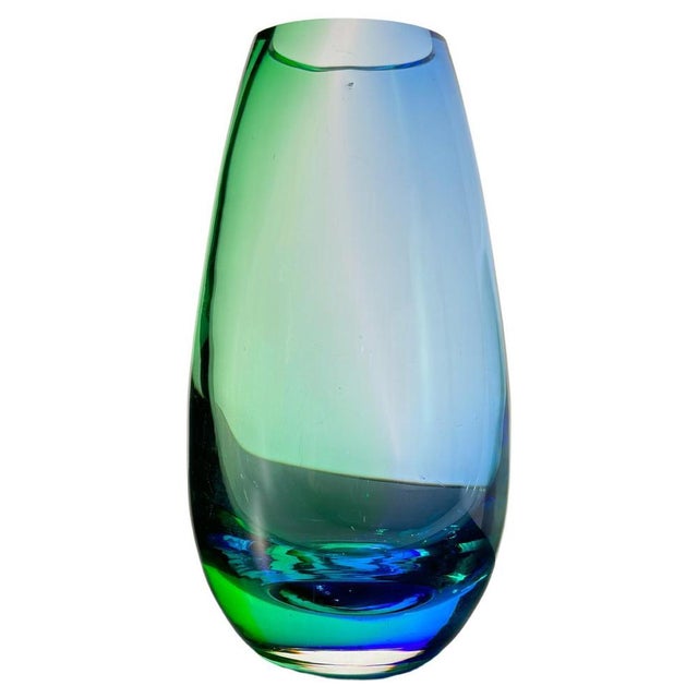 Blue and Green Aurora Borealis Style Glass Teardrop Vase, 1990s For Sale - Image 10 of 10
