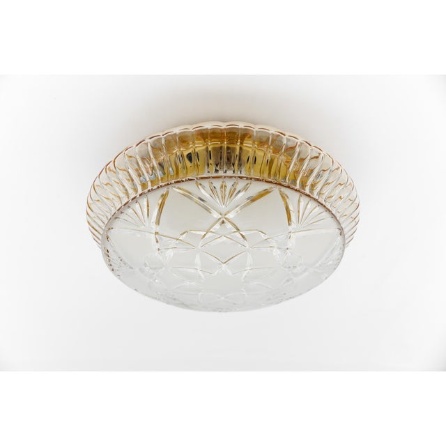 1960s Mid-Century Modern Amber Bubble Cut Glass Flush Mount, 1960s For Sale - Image 5 of 9