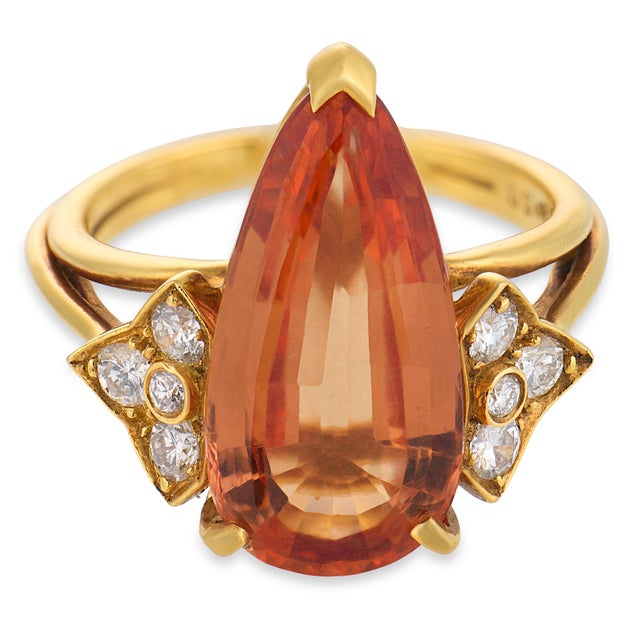 Contemporary Vintage 7.30 Carat Imperial Topaz Diamond 18k Yellow Gold Cocktail Ring, Size 7.25 For Sale - Image 3 of 6