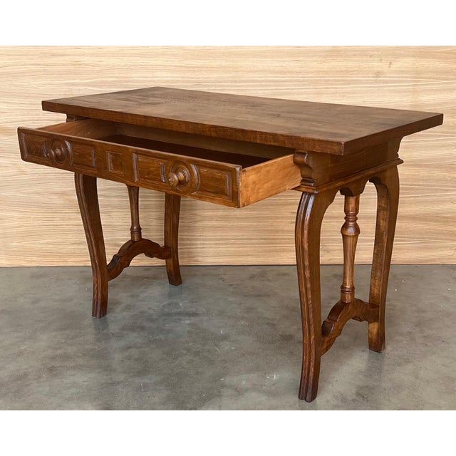 Early 19th Century Walnut Wood Catalan Spanish Console, Desk or Vanity Table For Sale - Image 6 of 18