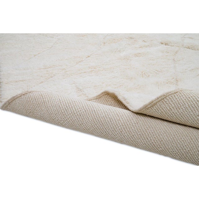Ivory Hand-Knotted Wool Rug by Azele Studio For Sale - Image 8 of 12