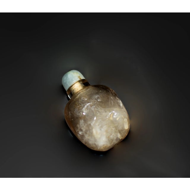 Chinese Vintage Rock Crystal Snuff Bottle With Blue Calcite Top For Sale - Image 3 of 9