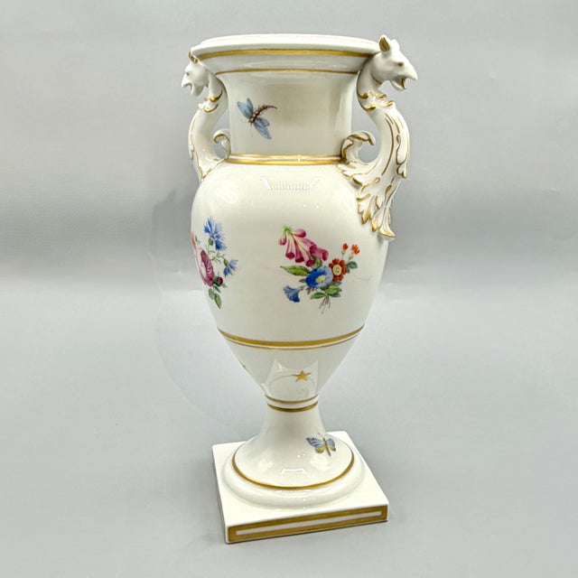 Antique Porcelain Neoclassical Griffin-Handled Amphora Urn Vase from KPM Berlin, 1890s For Sale - Image 11 of 18