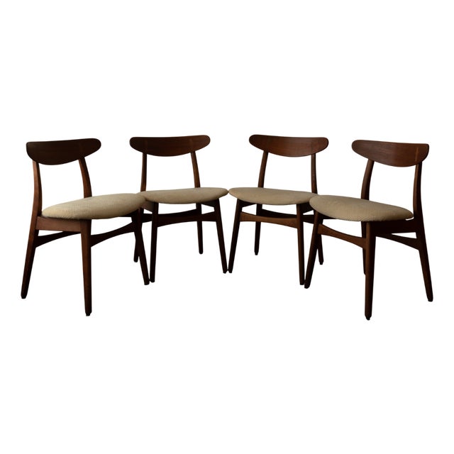 CH30 Dining Chairs by Hans J. Wegner for Carl Hansen & Son, 1950s, Set of 4 For Sale