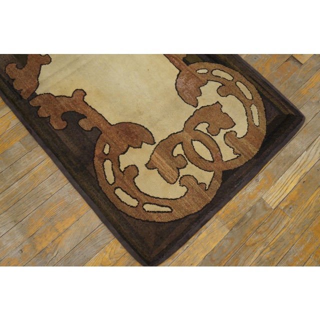 1900s Ivory Open Field Minimalist Antique American Hooked Rug 2'8" X 5'0" Handknotted Wool Carpet For Sale - Image 4 of 6