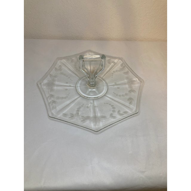 Art Deco Vintage Octagonal Etched Glass Dessert Tray With Glass Handle For Sale - Image 3 of 7