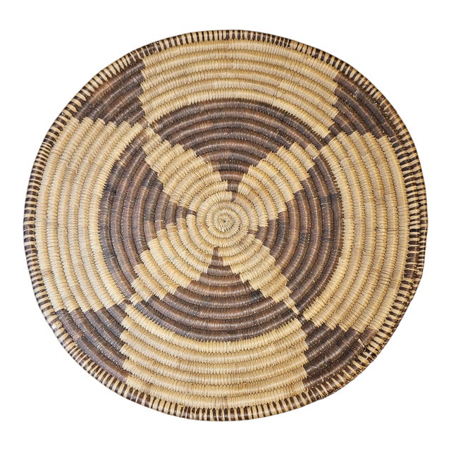 Early 20th Century Handwoven Pima Indian Basket, in the "Four Petal" Design For Sale
